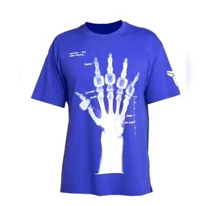 Nike 
Kobe Bryant Broken Not Beaten X-RAY
T-shirt Light Concord